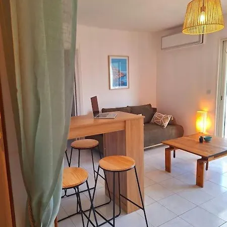 Maison 8min A Pied Port Et Plages