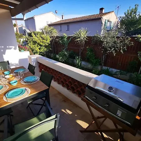 Maison 8min A Pied Port Et Plages Holiday home Sanary-sur-Mer